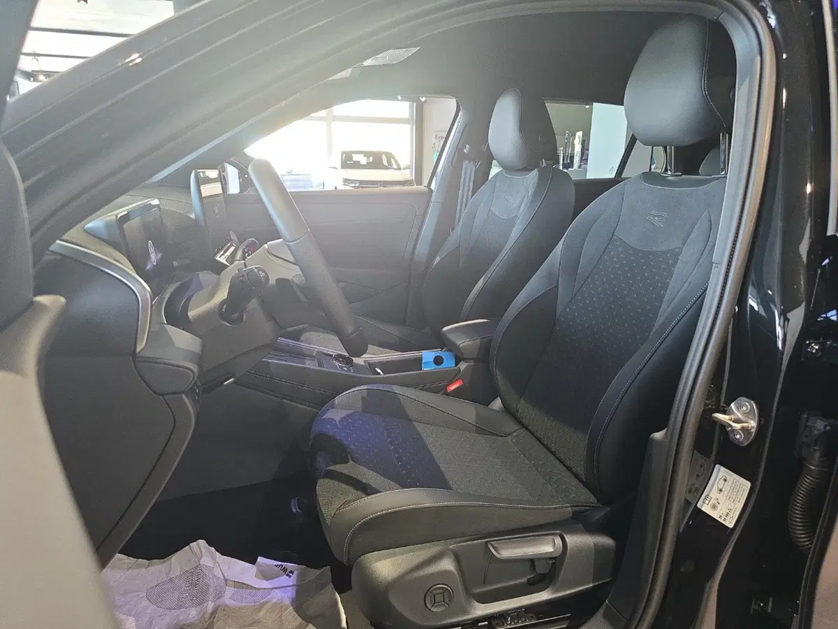 Volkswagen T-Roc nuova a Siena (11)
