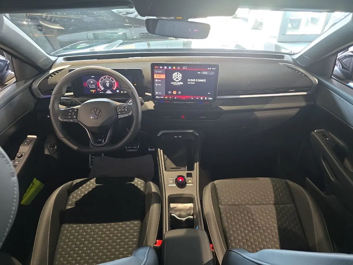 Volkswagen T-Roc nuova a Siena (13)
