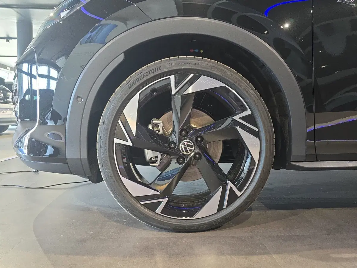 Volkswagen T-Roc nuova a Siena (6)