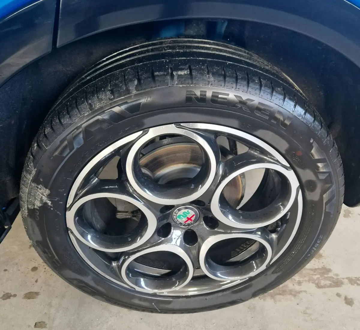 Alfa Romeo Tonale usata a Terni (20)