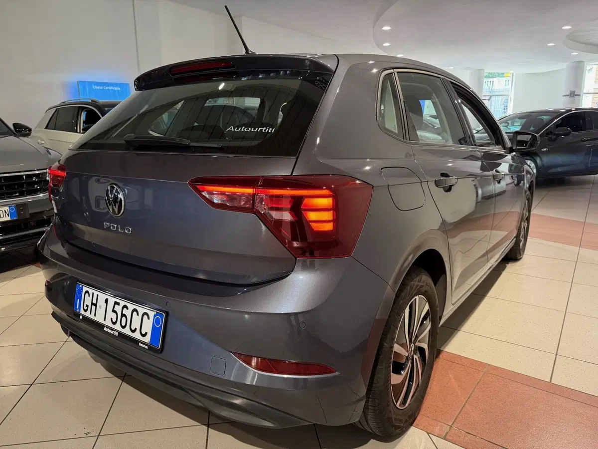 Volkswagen Polo usata a Genova (5)