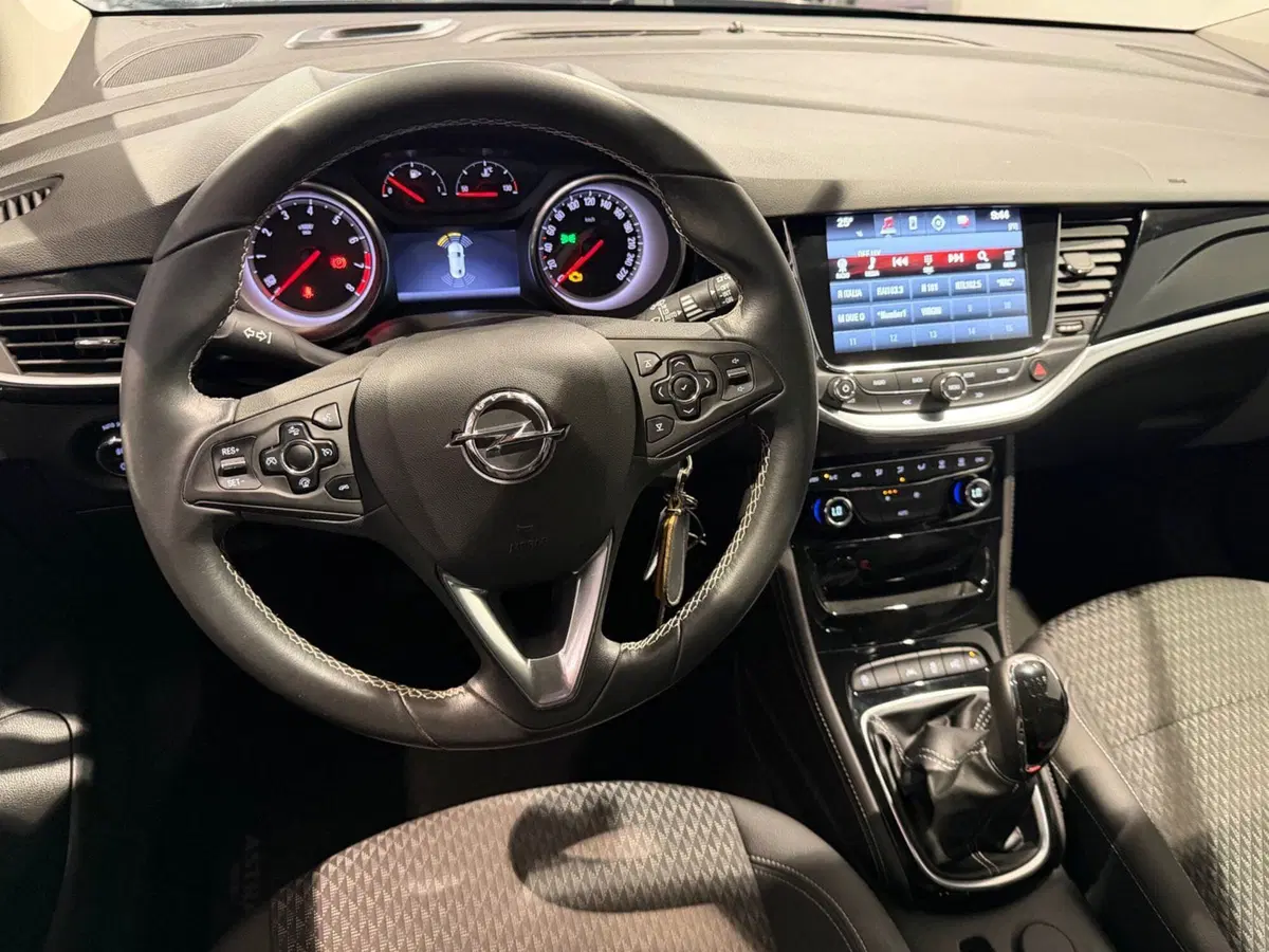 Opel Astra Station Wagon usata a Genova (11)