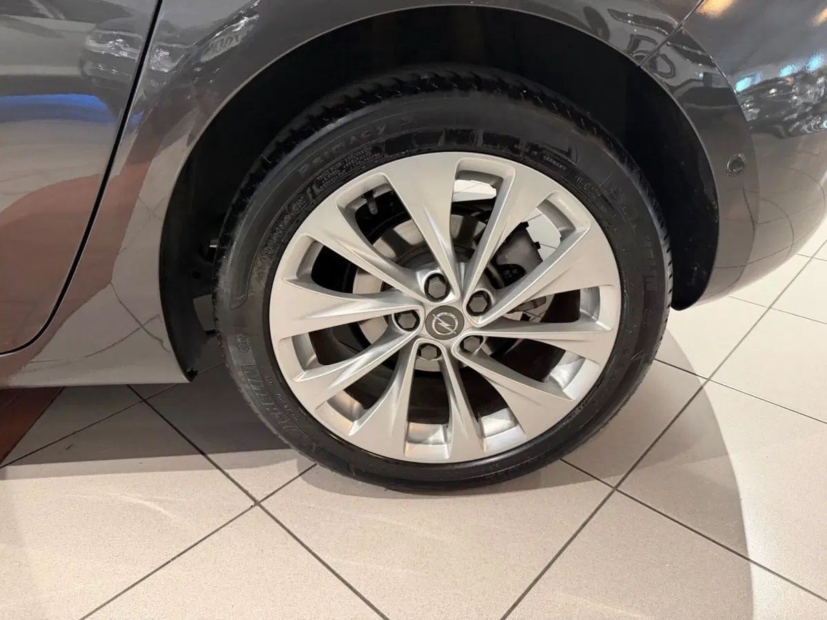 Opel Astra Station Wagon usata a Genova (13)