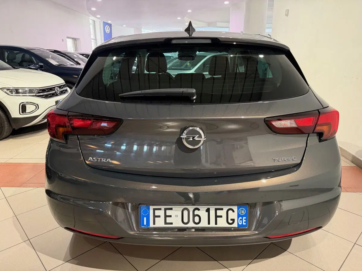 Opel Astra Station Wagon usata a Genova (4)