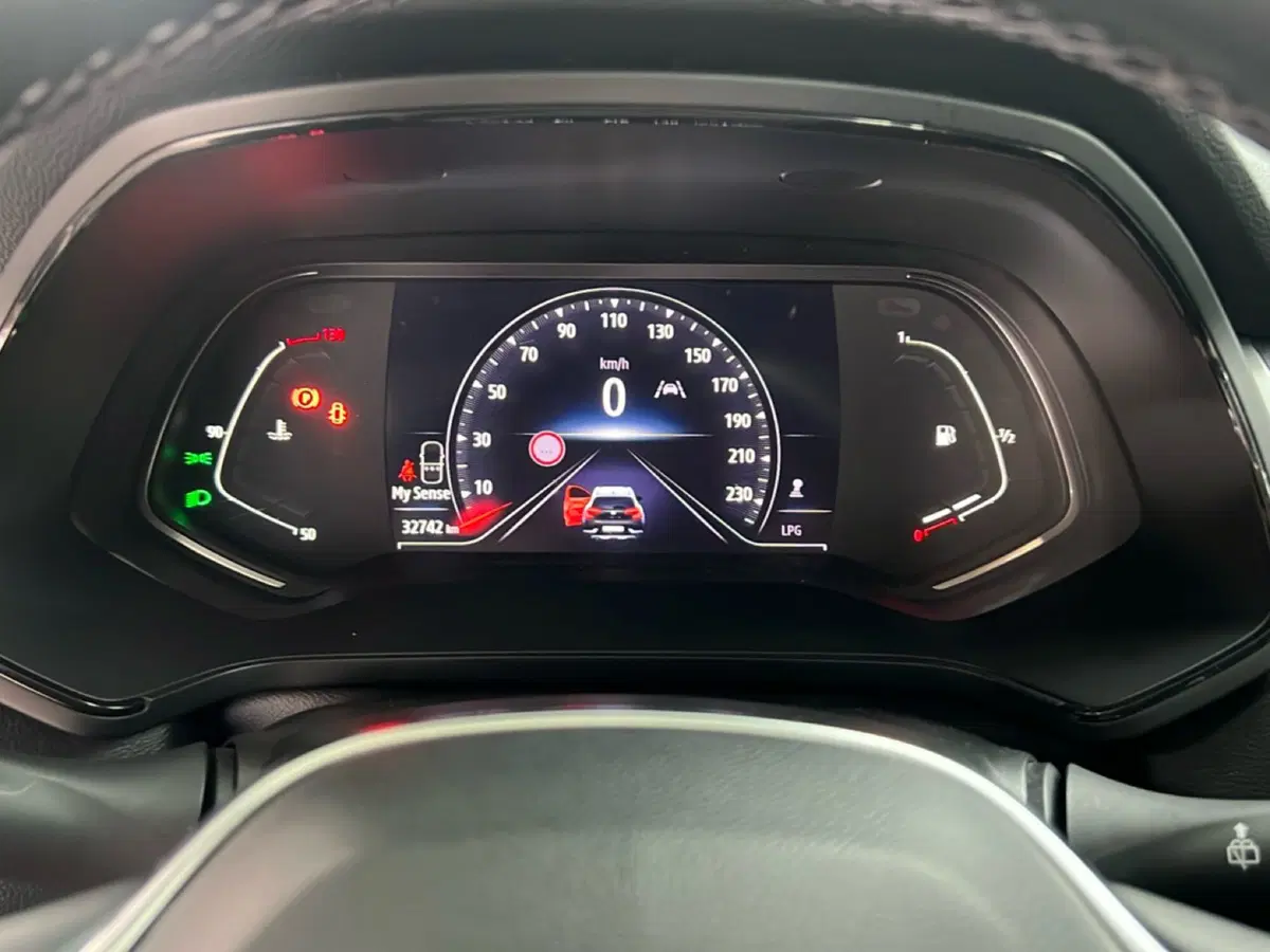 Renault Captur usata a Roma (13)