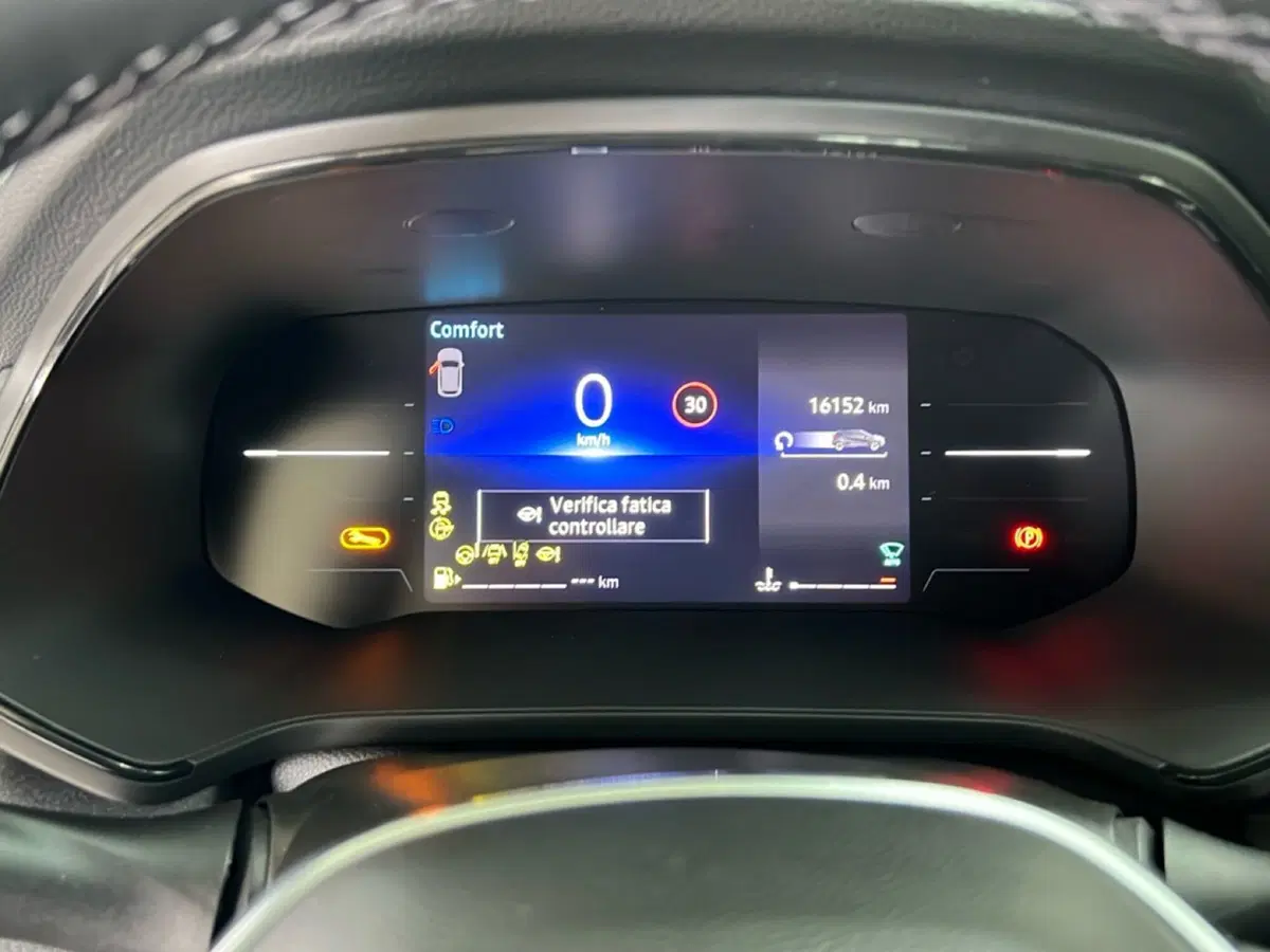 Renault Captur usata a Roma (18)