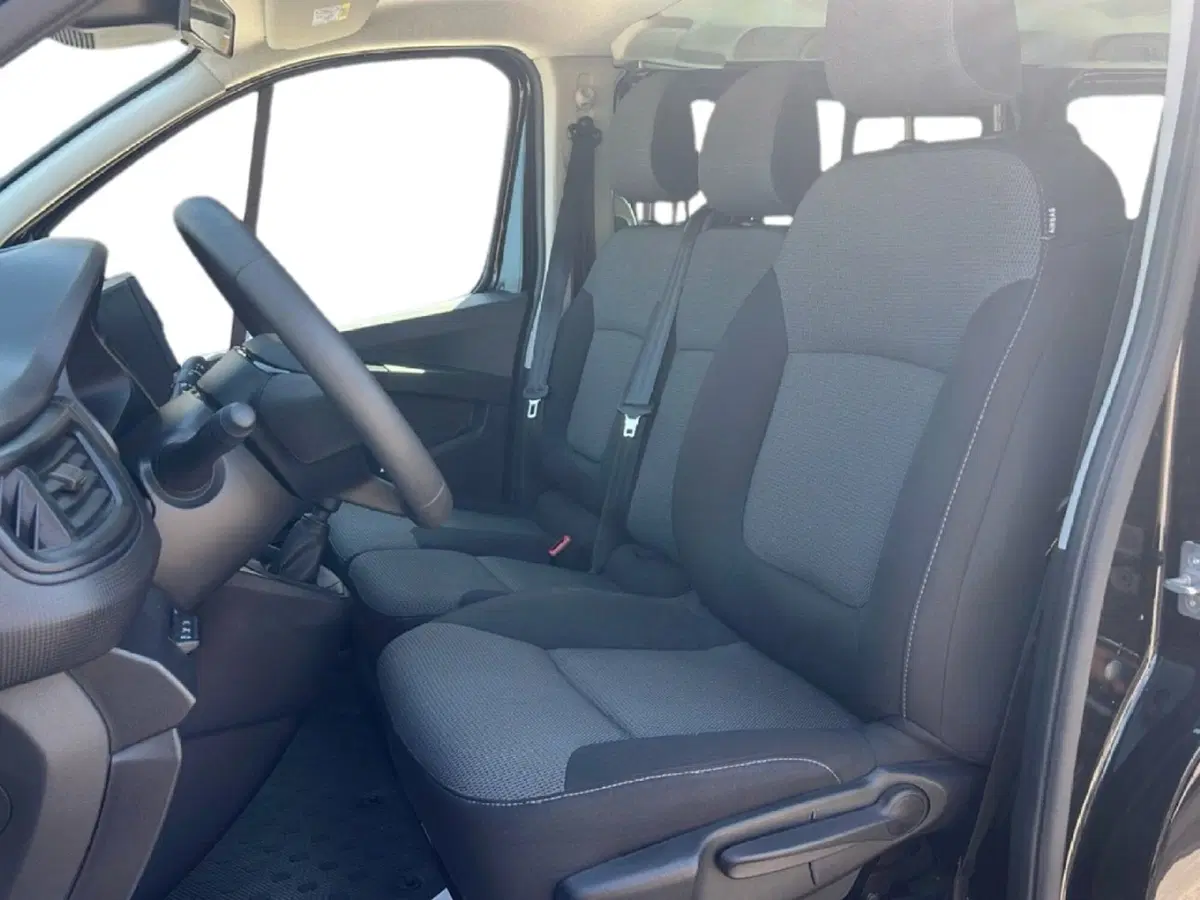 Renault Trafic usata a Roma (12)
