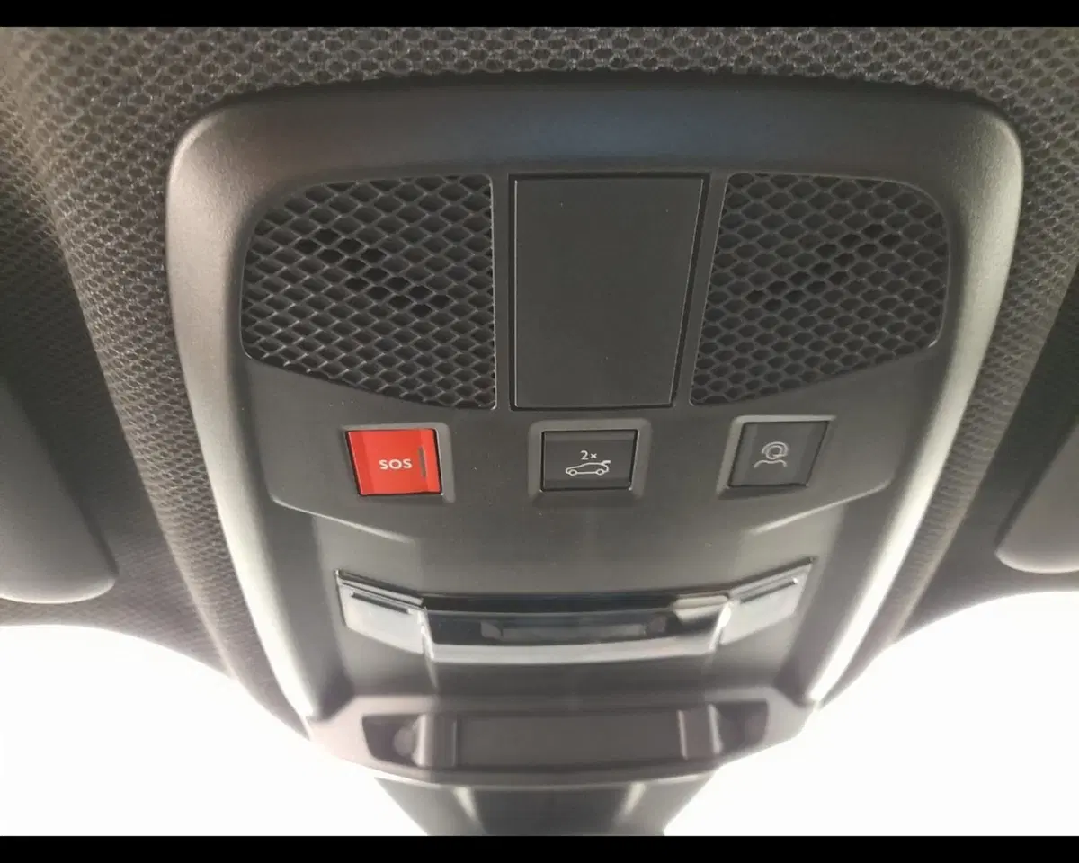 Jeep Avenger nuova a Alessandria (20)