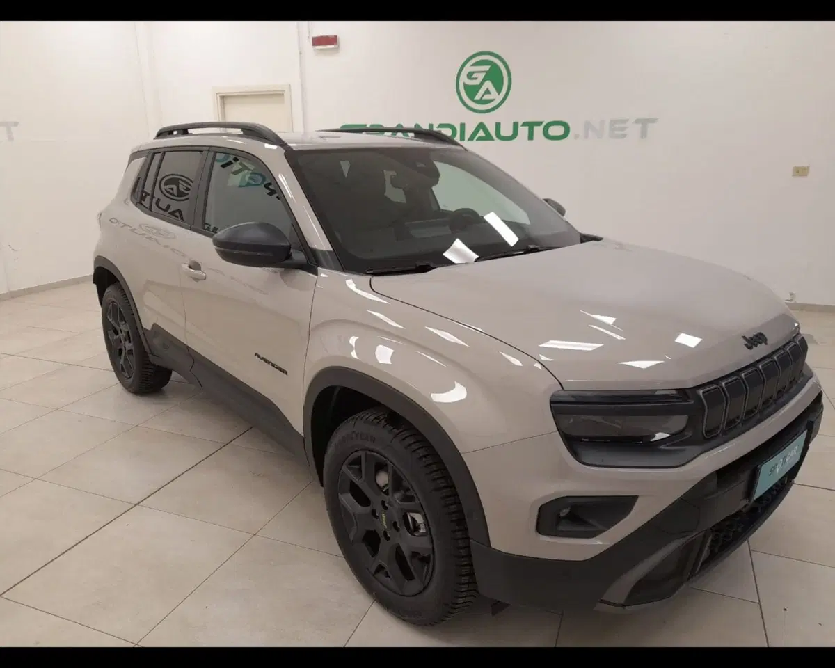 Jeep Avenger nuova a Alessandria (8)