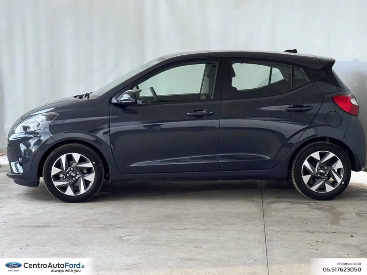Hyundai i10 nuova a Roma (3)