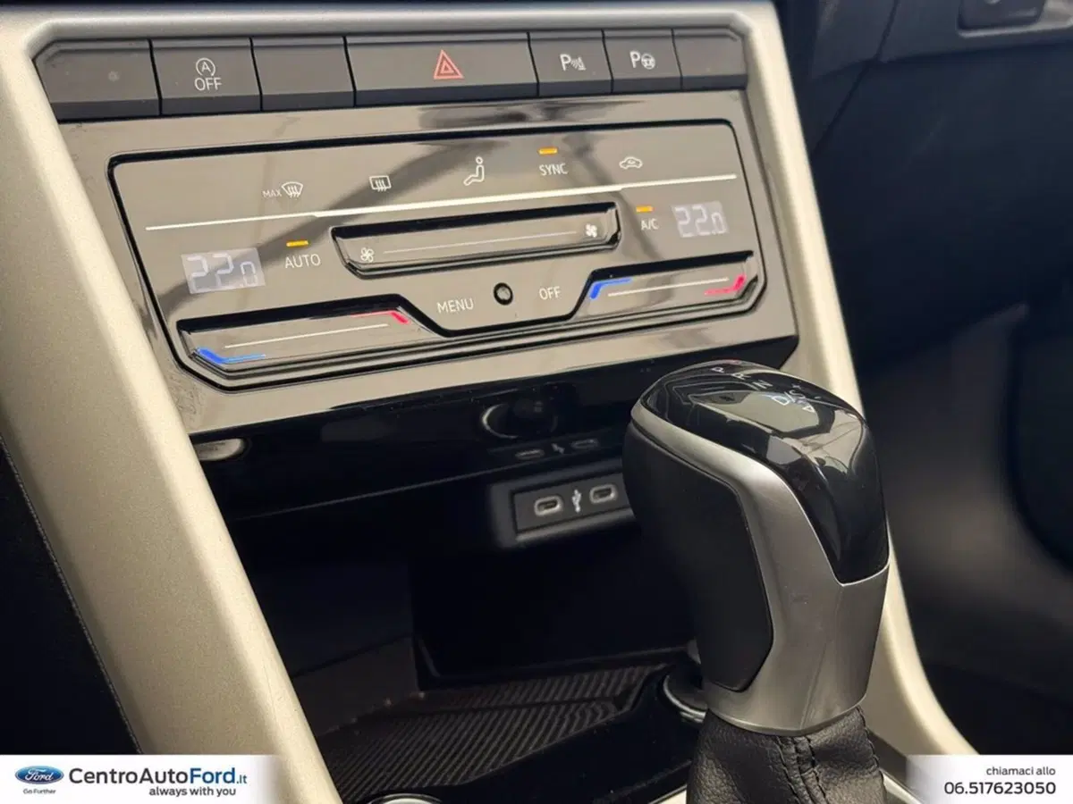 Volkswagen T-Roc Cabrio usata a Roma (17)
