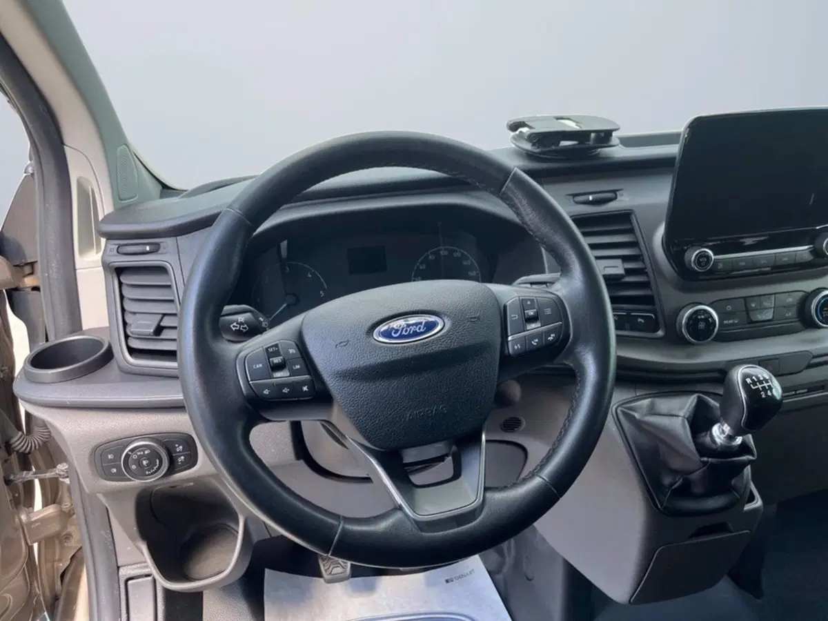 Ford Transit Custom Furgone usata a Milano (14)