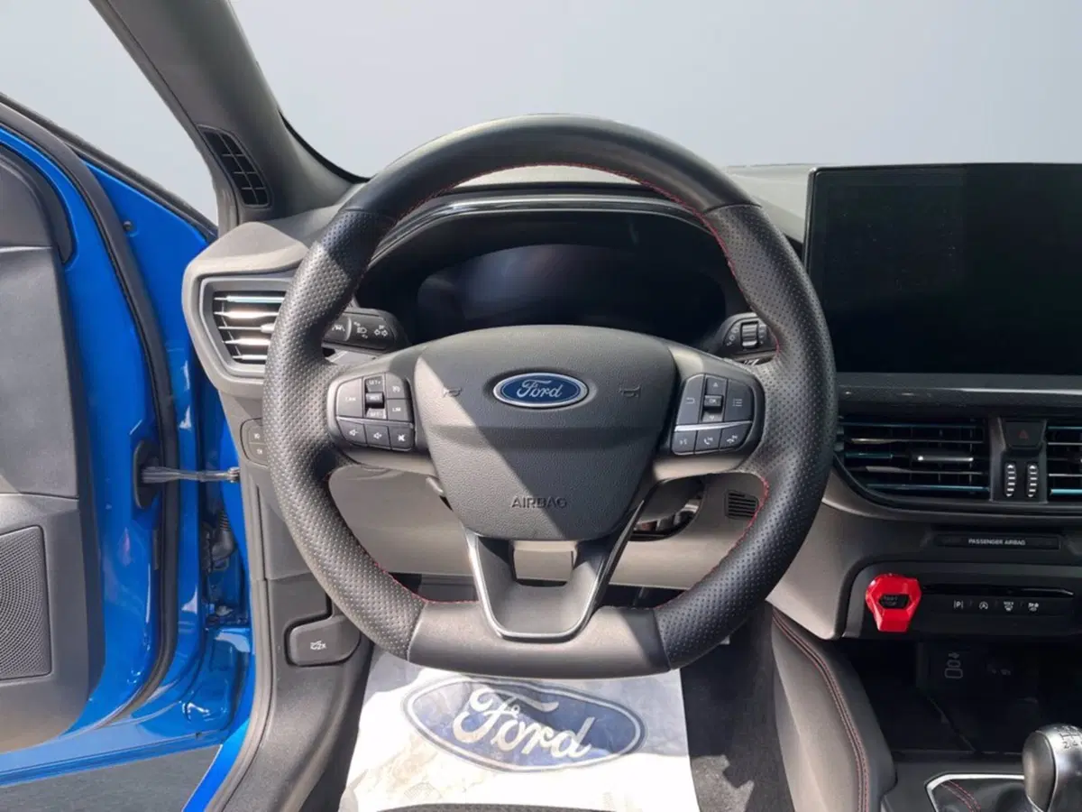 Ford Focus usata a Milano (14)