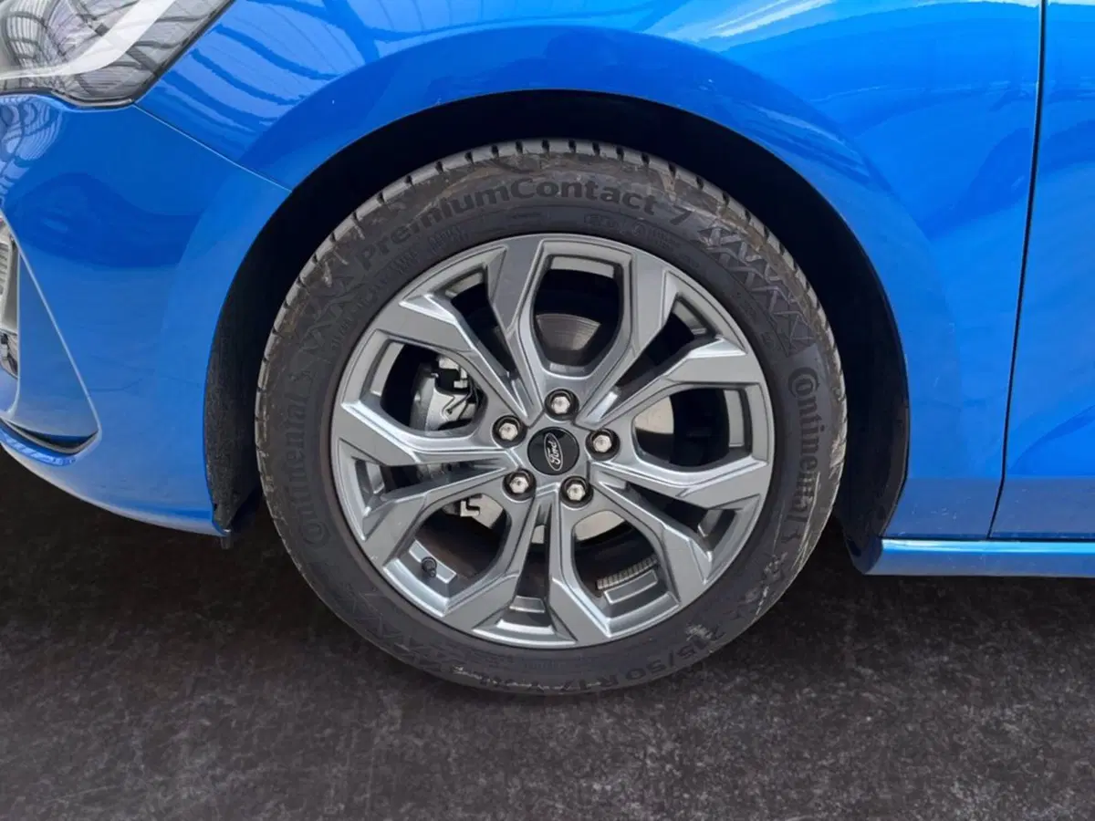 Ford Focus usata a Milano (9)