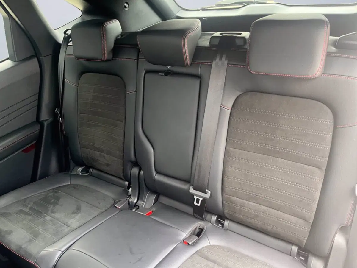 Ford Kuga usata a Milano (13)