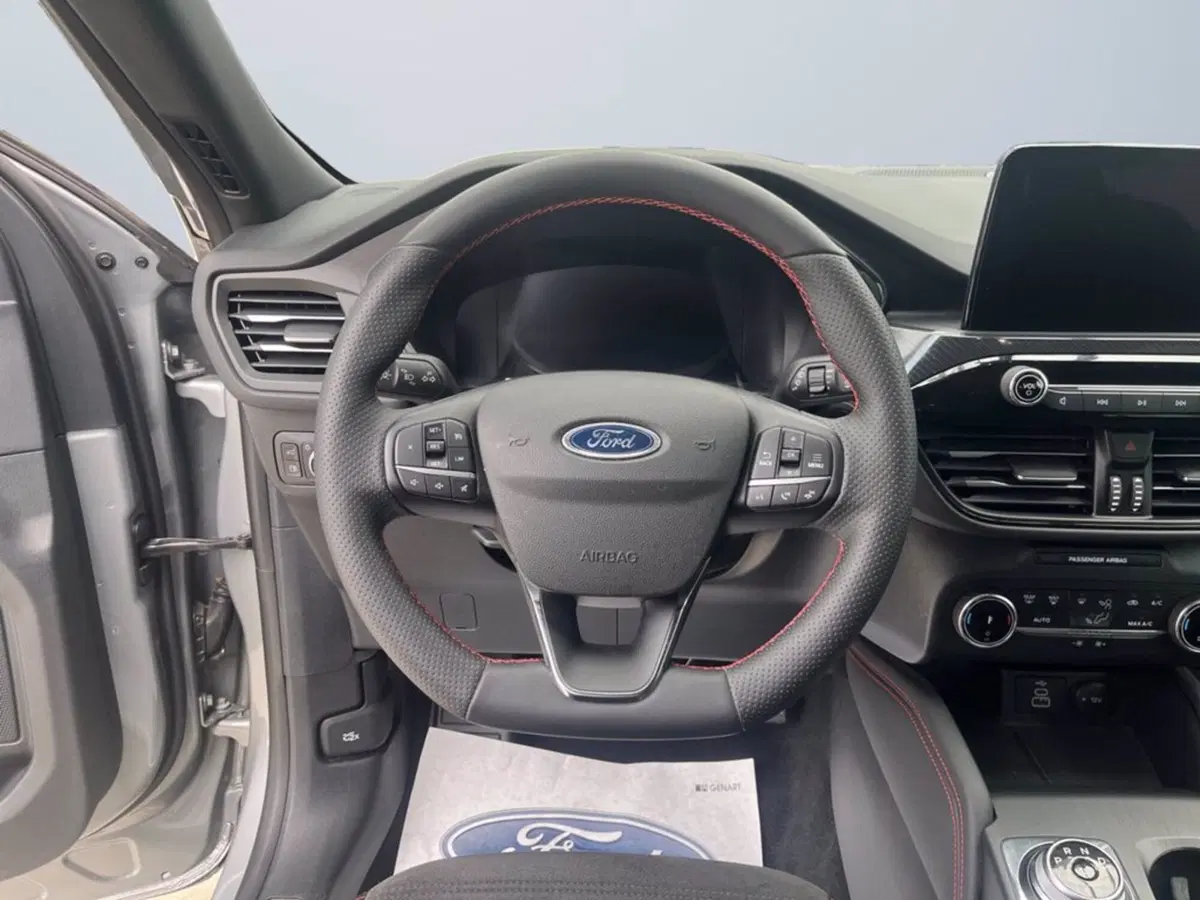 Ford Kuga usata a Milano (14)