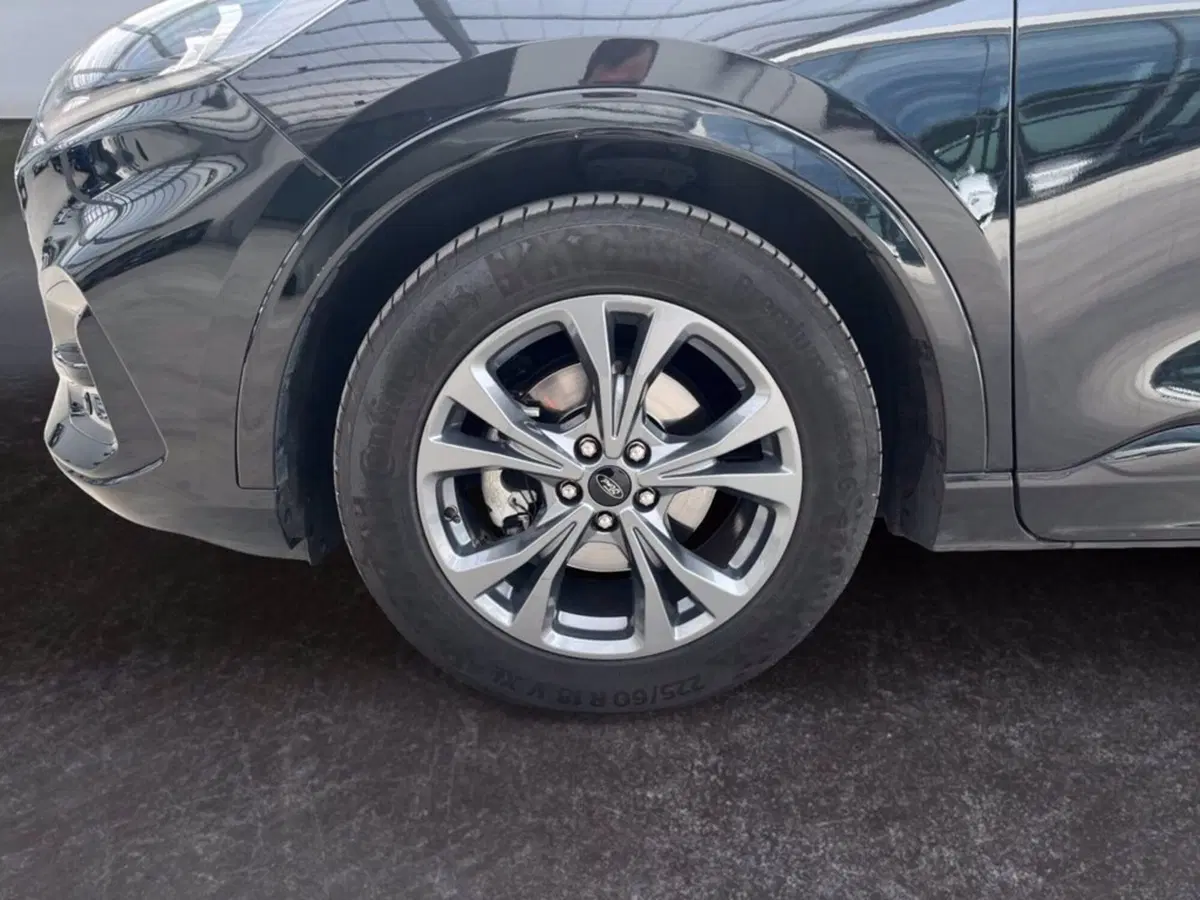 Ford Kuga usata a Milano (9)