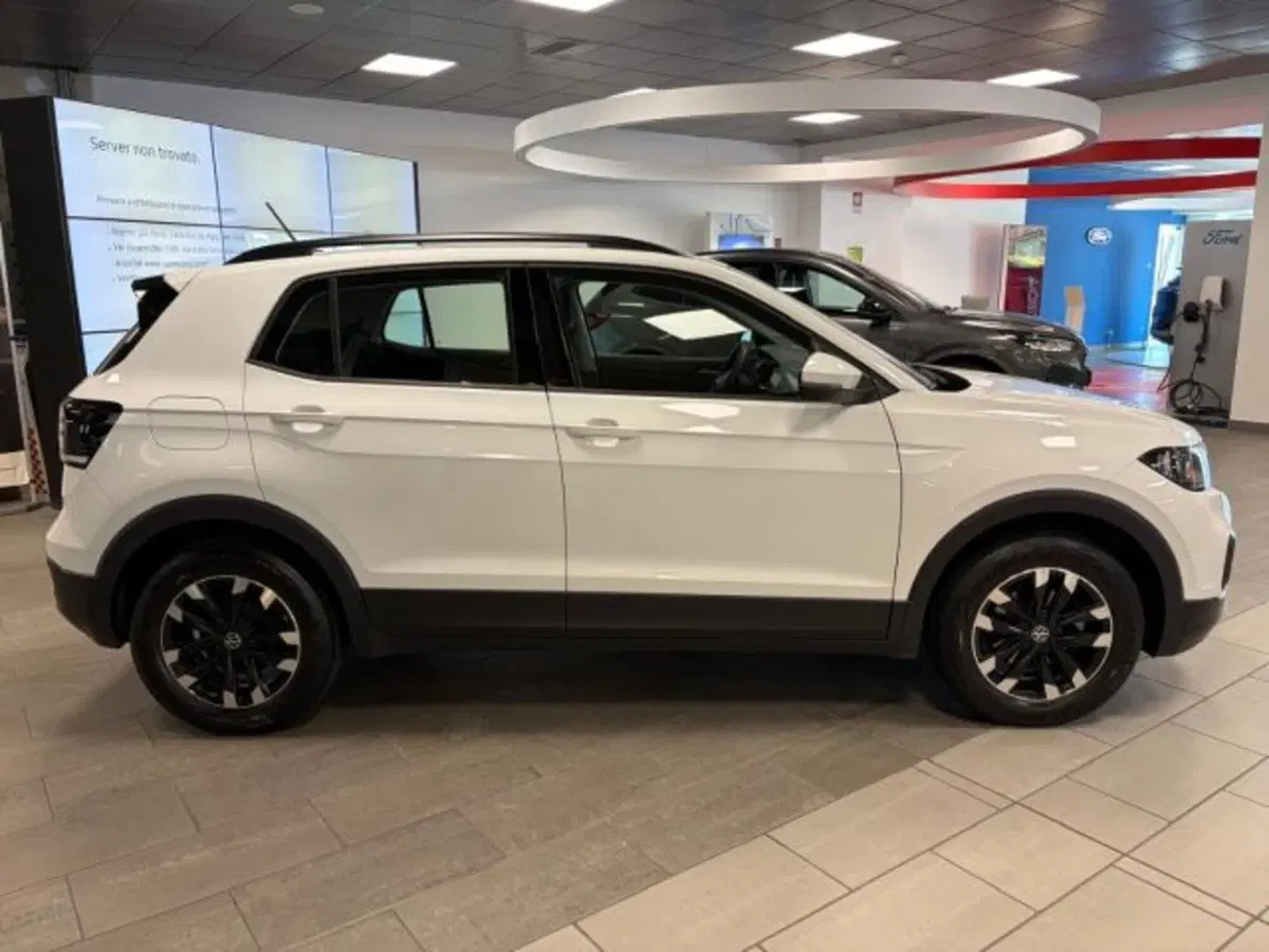 Volkswagen T-Cross usata a Cuneo (8)