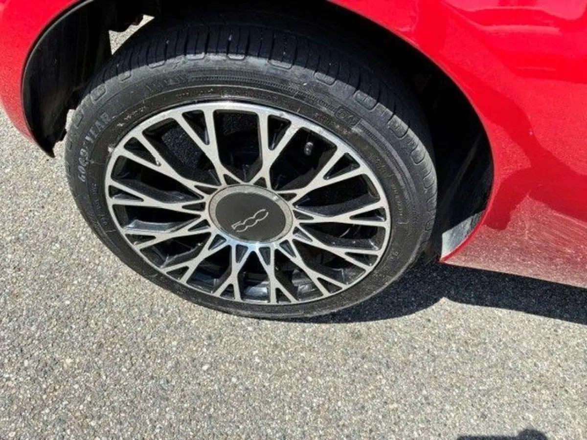 Fiat 500 Cabrio usata a Milano (4)