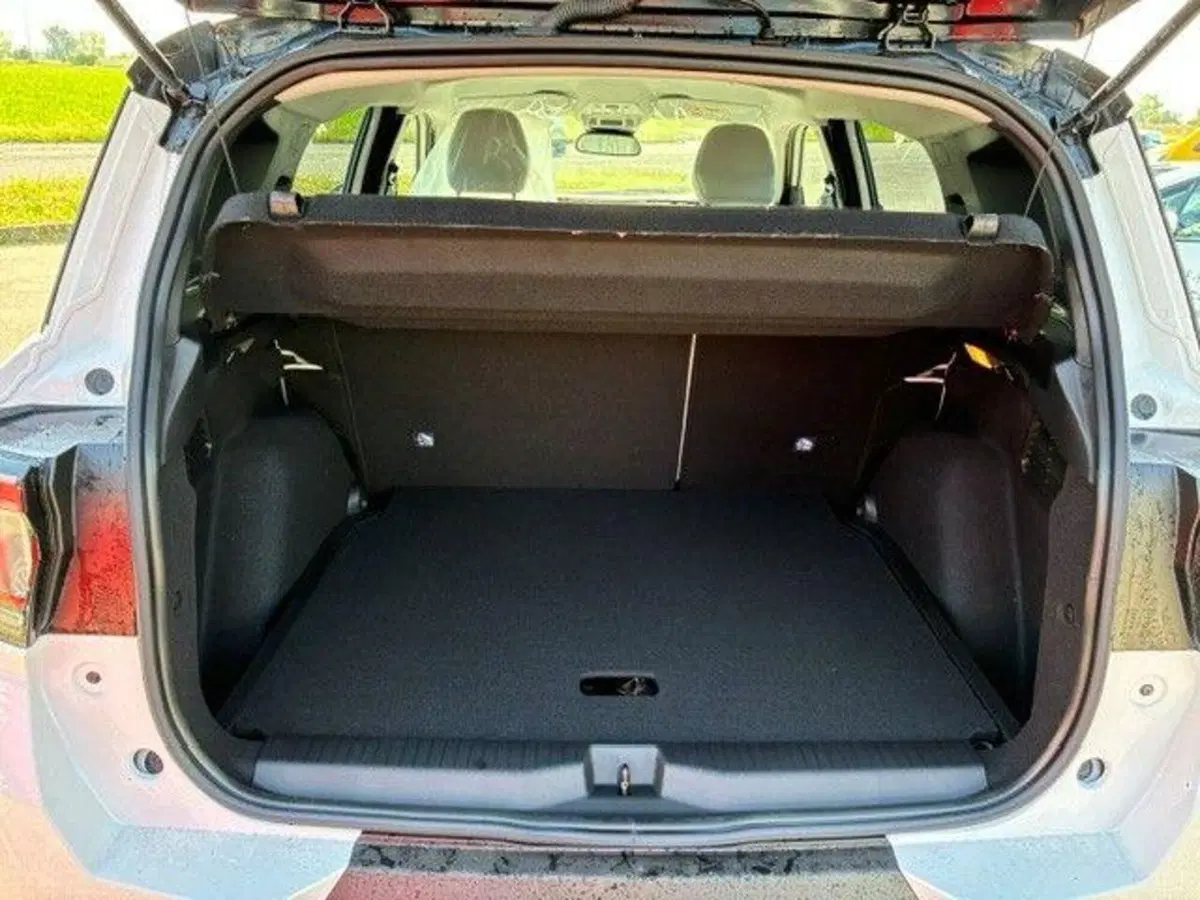 Citroen C3 Aircross nuova a Milano (11)