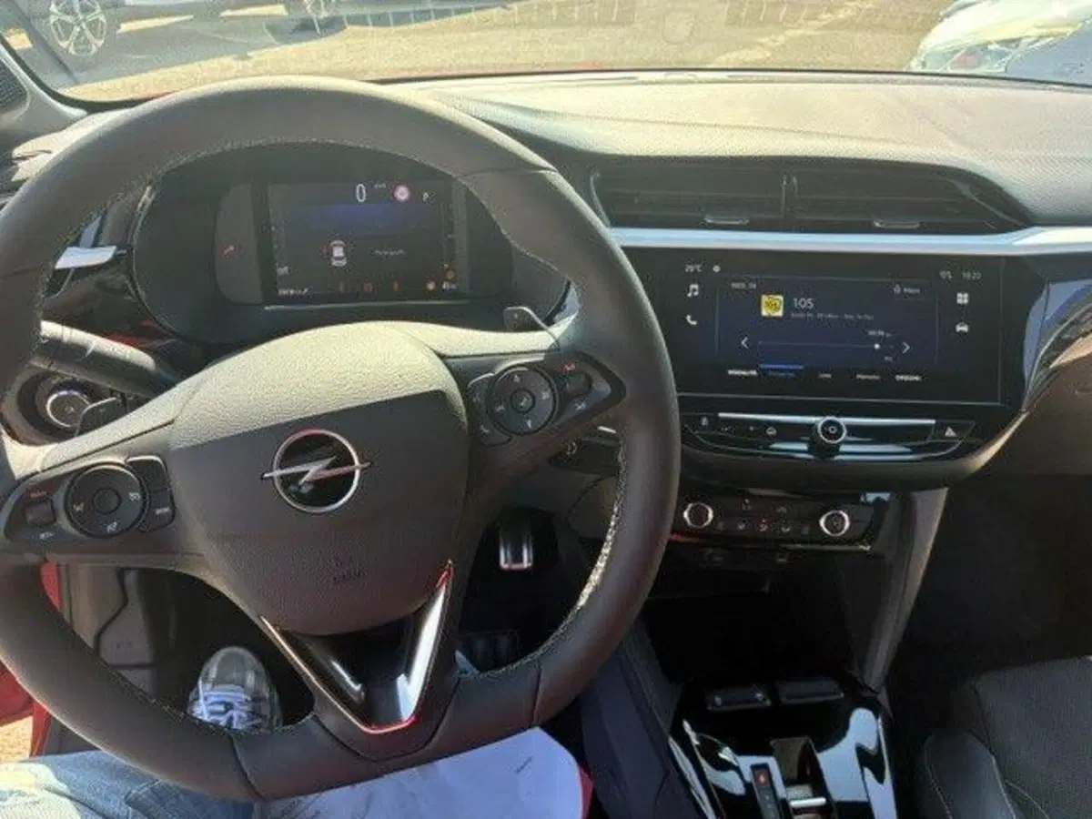 Opel Corsa usata a Milano (14)