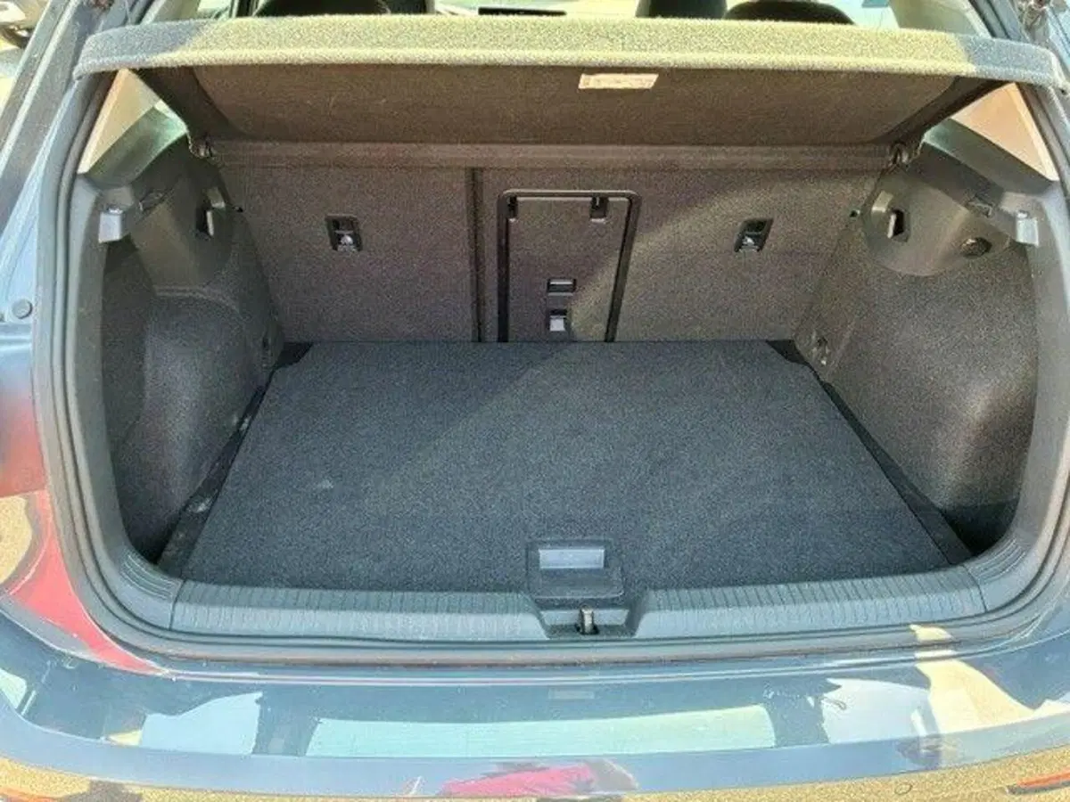 Volkswagen Golf usata a Milano (11)