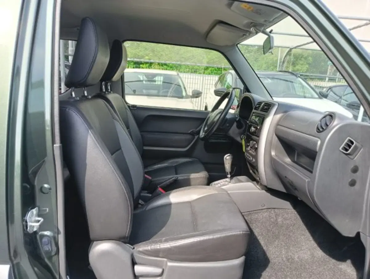 Suzuki Jimny usata a Brescia (16)