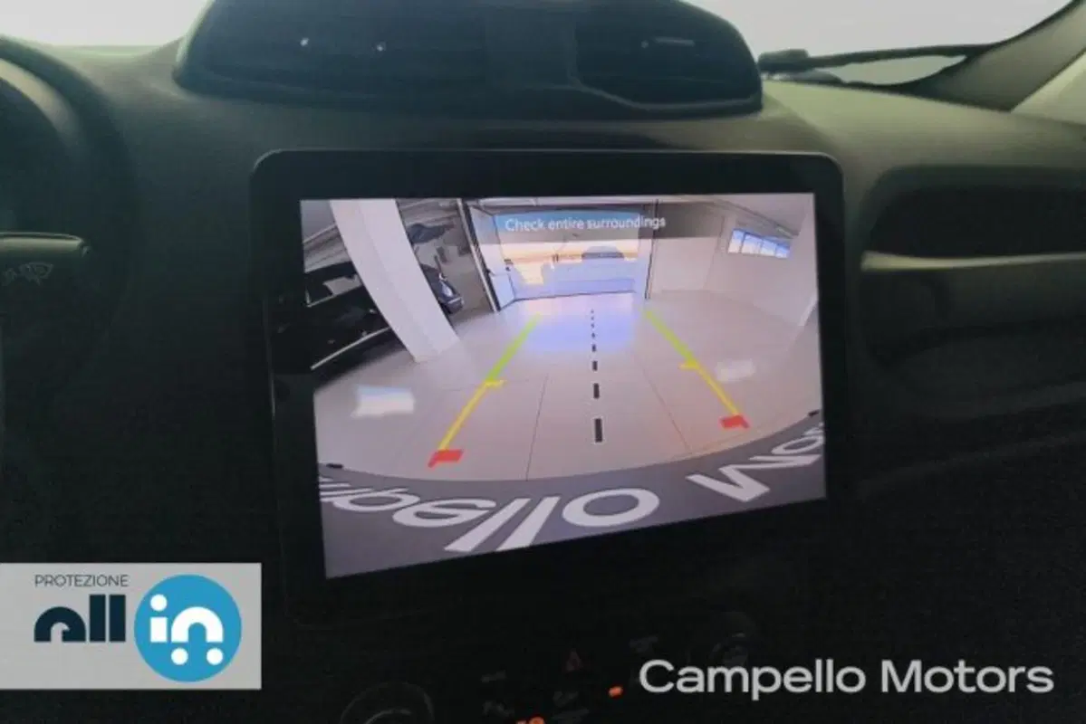 Jeep Renegade usata a Venezia (11)