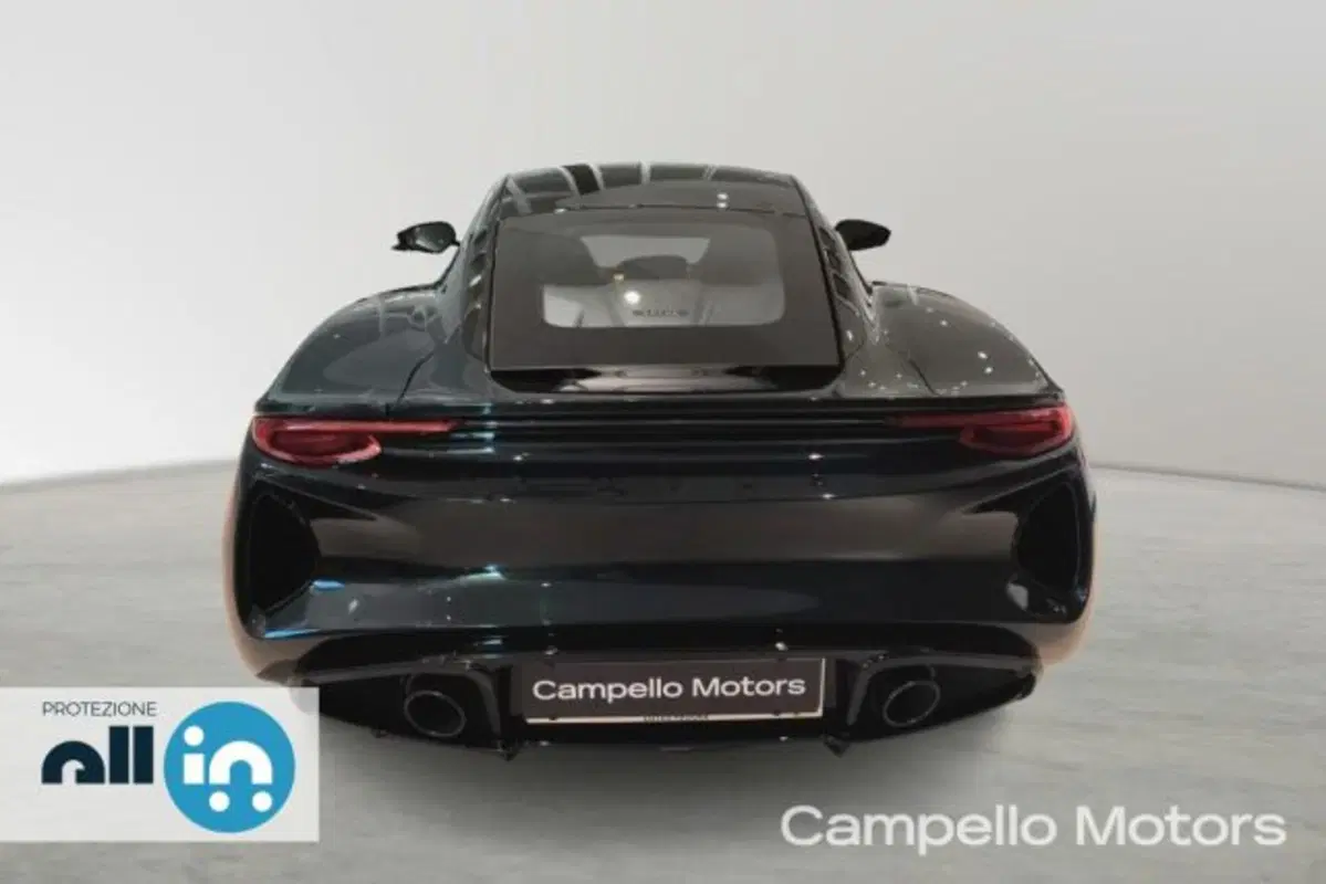 Lotus Emira usata a Venezia (5)