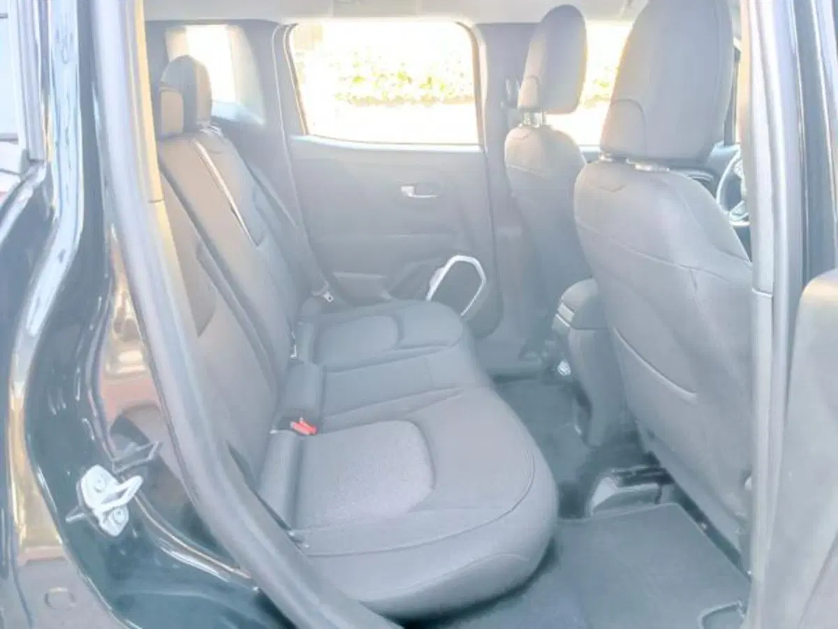 Jeep Renegade usata a Pisa (17)