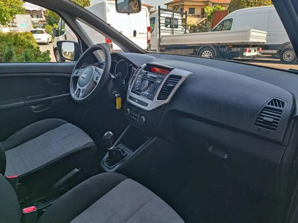 Kia Venga usata a Pisa (15)