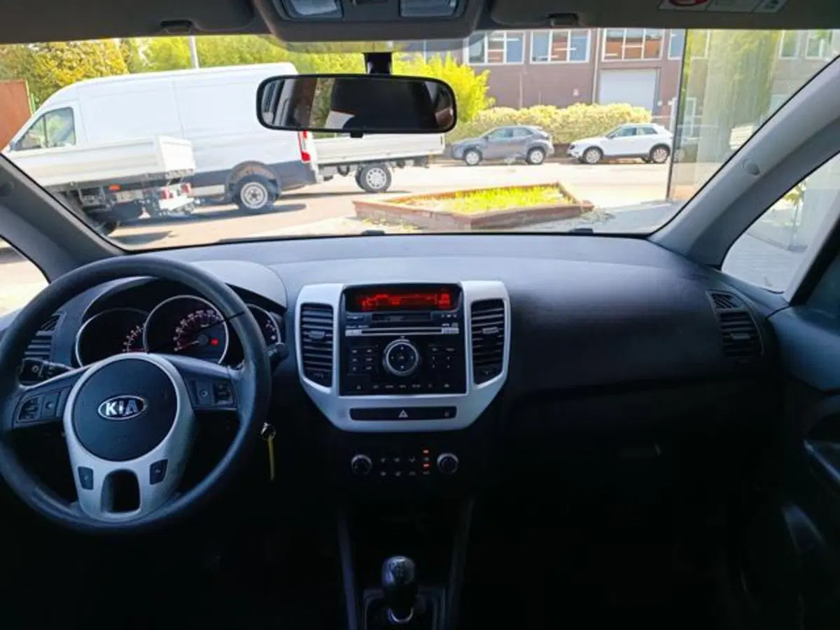 Kia Venga usata a Pisa (9)