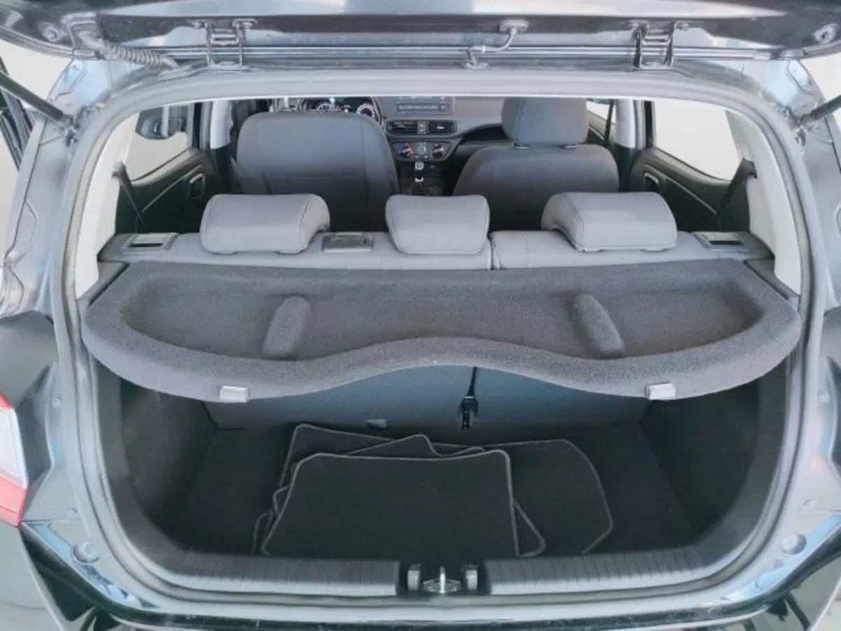 Hyundai i10 usata a Teramo (9)