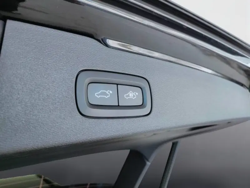 Volvo V60 usata a Teramo (13)