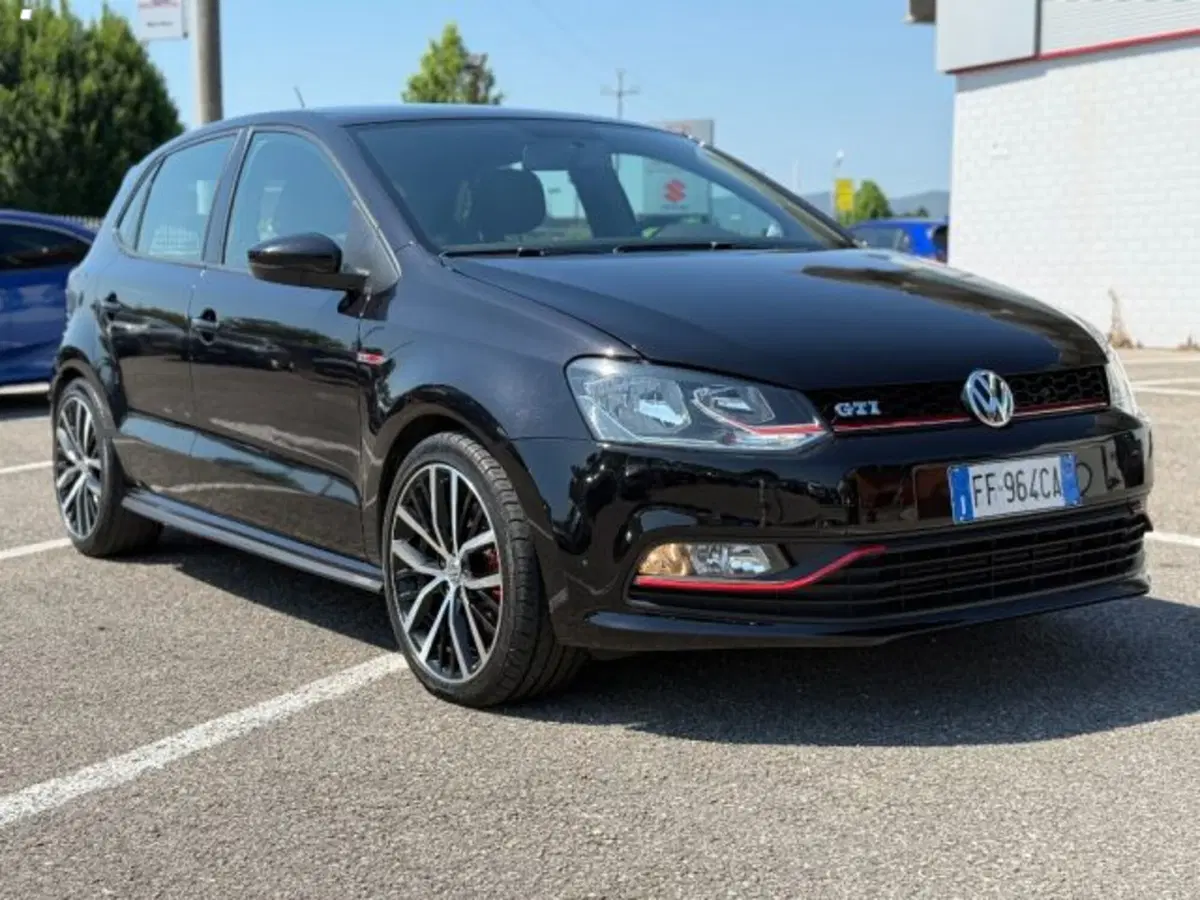 Volkswagen Polo usata a Lucca (3)