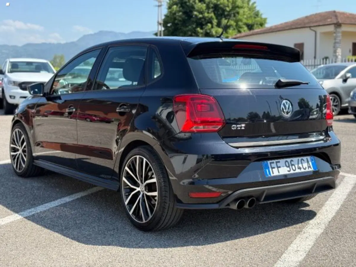 Volkswagen Polo usata a Lucca (6)