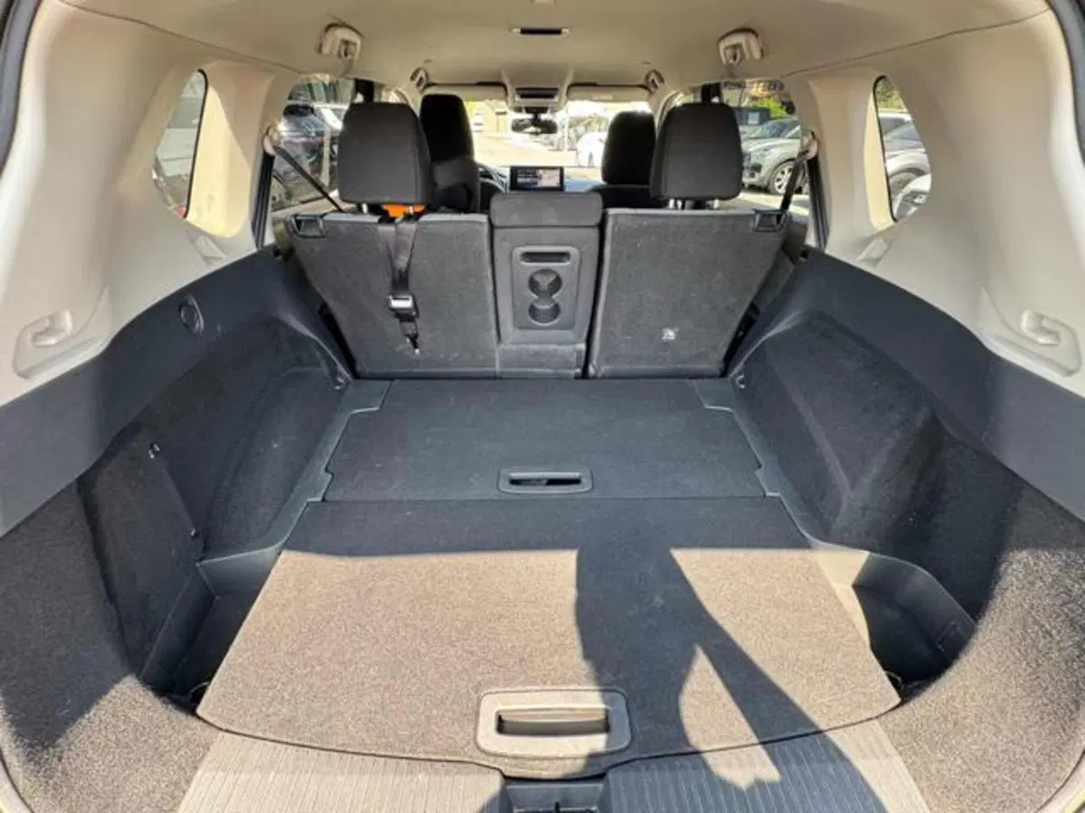 Nissan X-Trail usata a Lucca (10)
