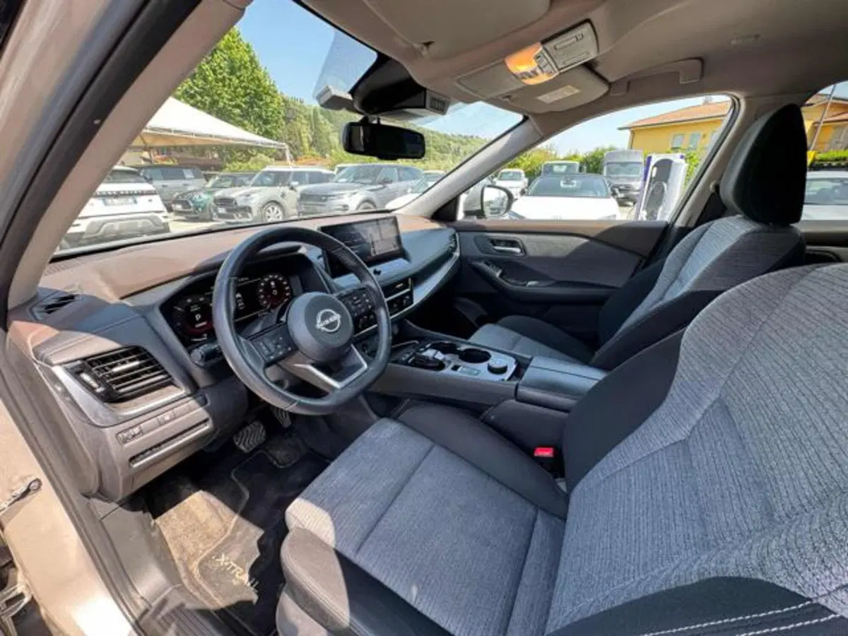 Nissan X-Trail usata a Lucca (7)