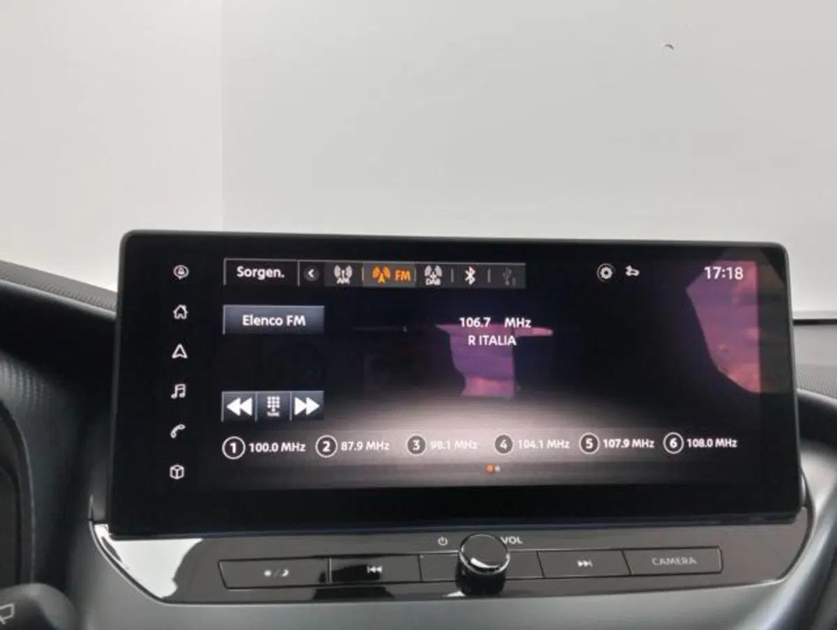 Nissan Juke usata a Como (14)
