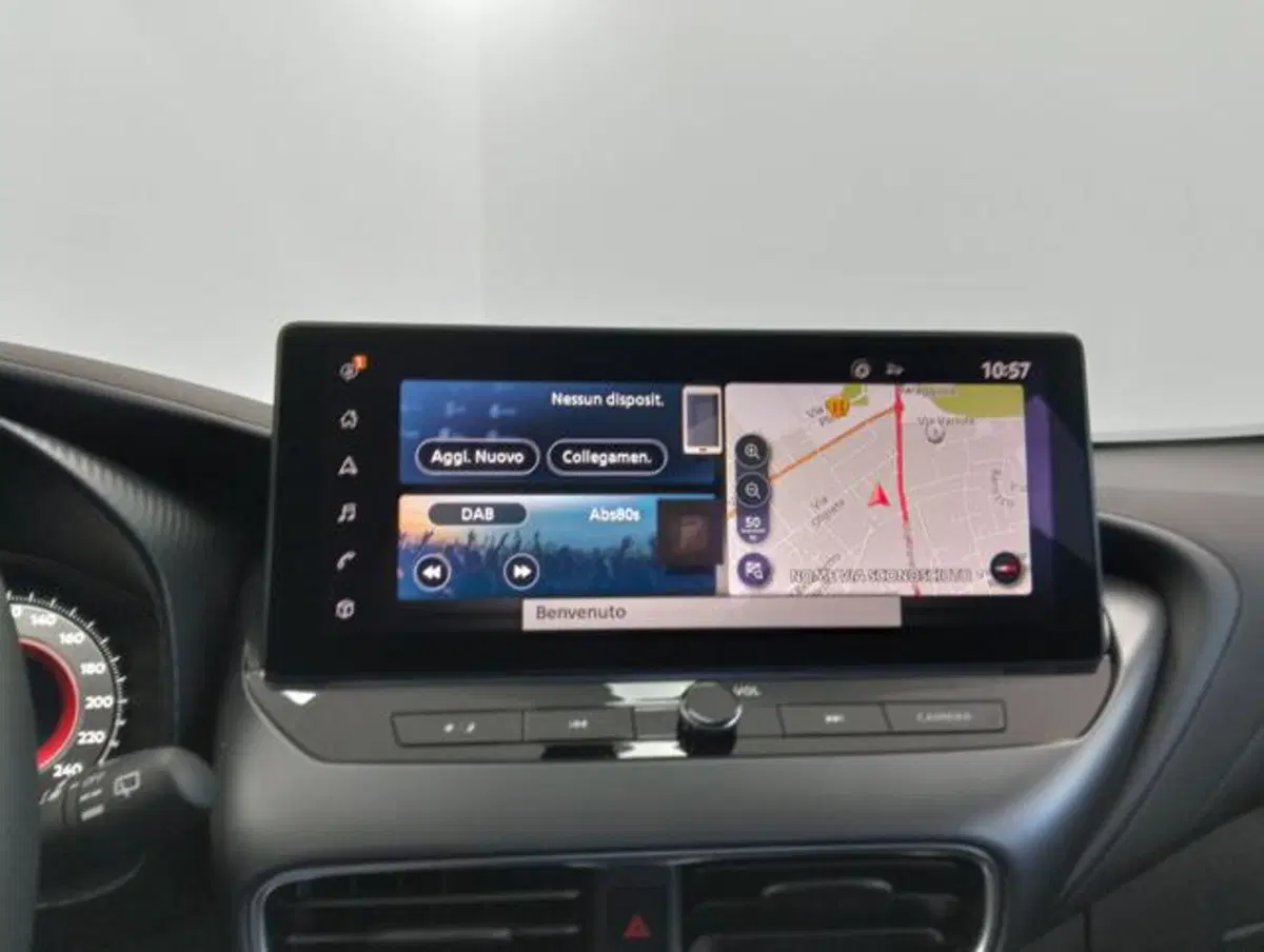 Nissan Juke nuova a Como (12)