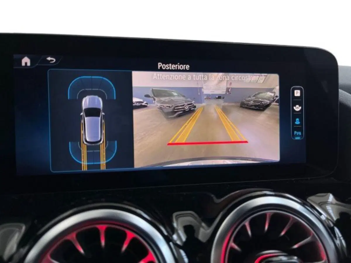 Mercedes-Benz GLA SUV usata a Verona (12)