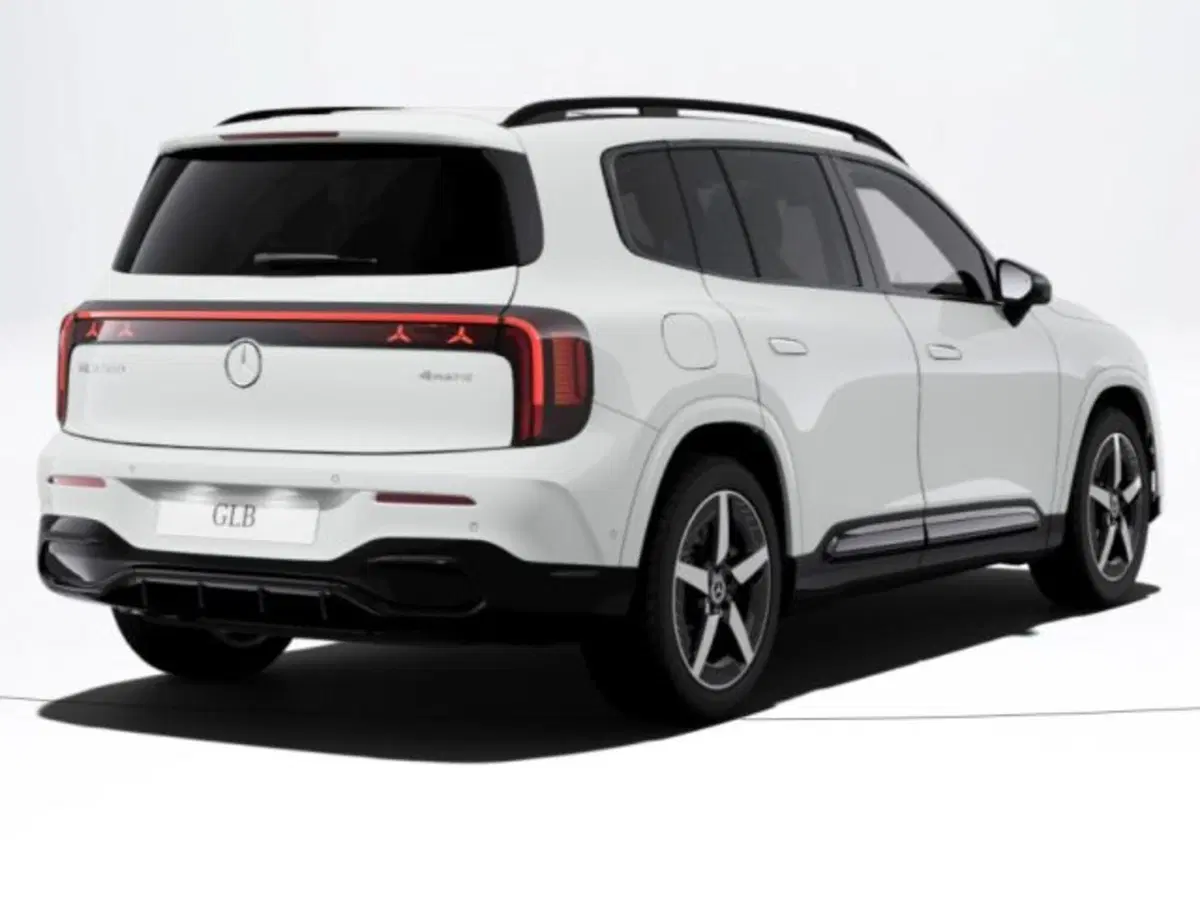 Mercedes-Benz GLB EQ nuova a Verona (2)