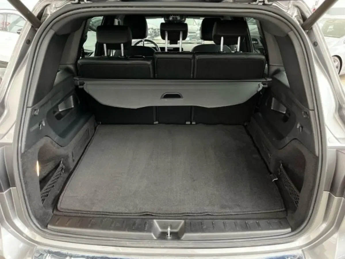 Mercedes-Benz EQB usata a Verona (13)