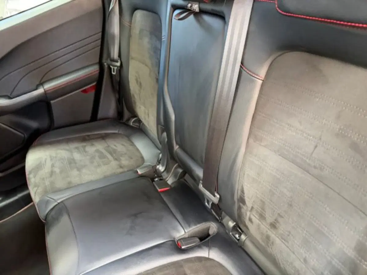 Ford Kuga usata a Lodi (14)