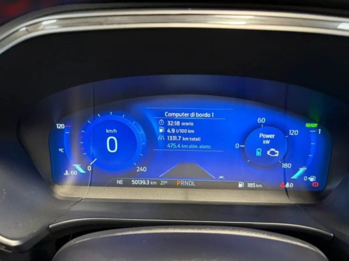Ford Kuga usata a Lodi (9)