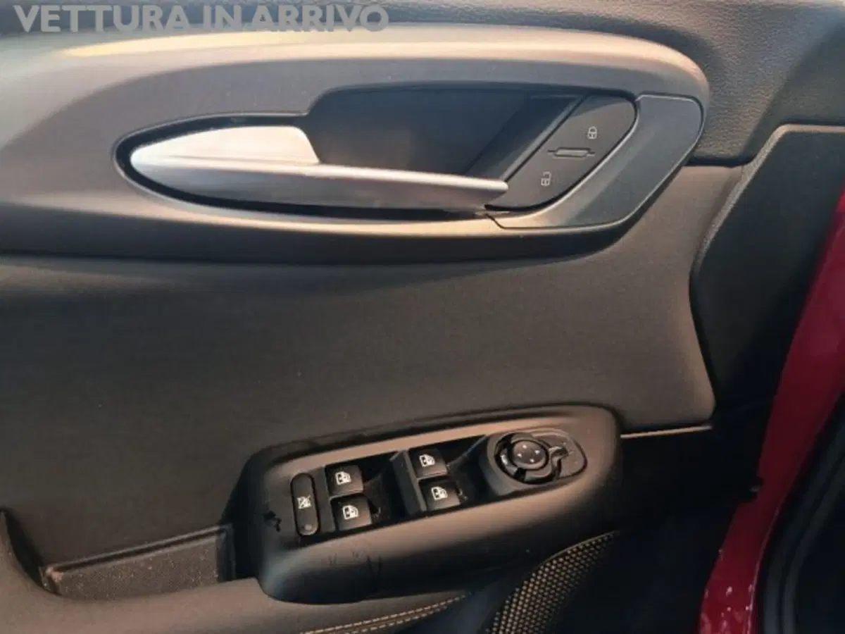 Alfa Romeo Tonale usata a Modena (7)