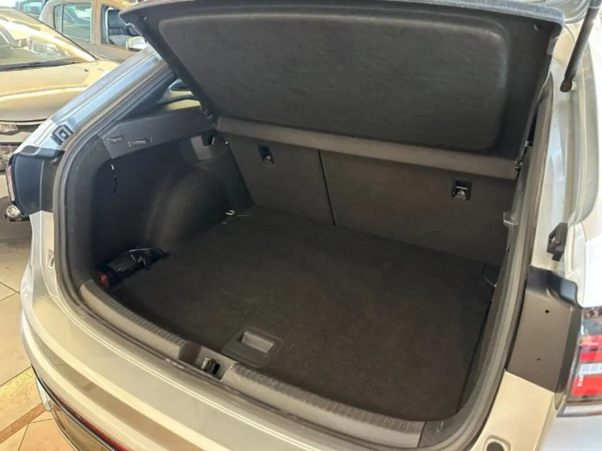 Volkswagen Taigo usata a Vicenza (5)