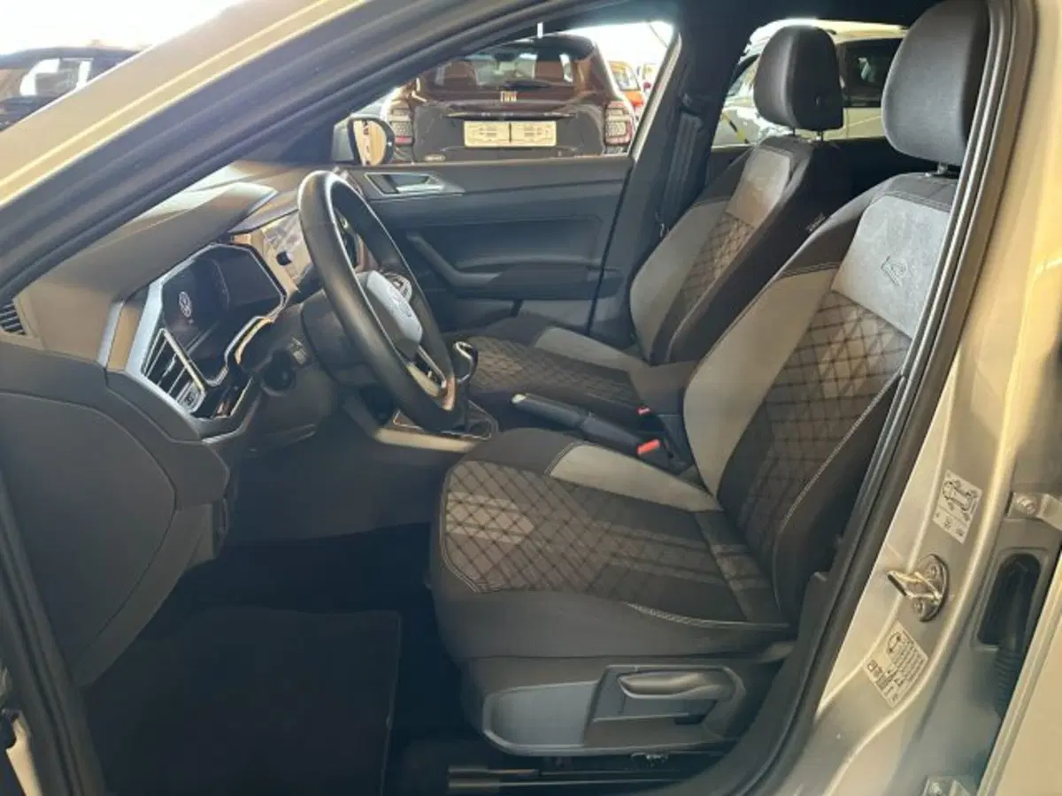 Volkswagen Taigo usata a Vicenza (8)
