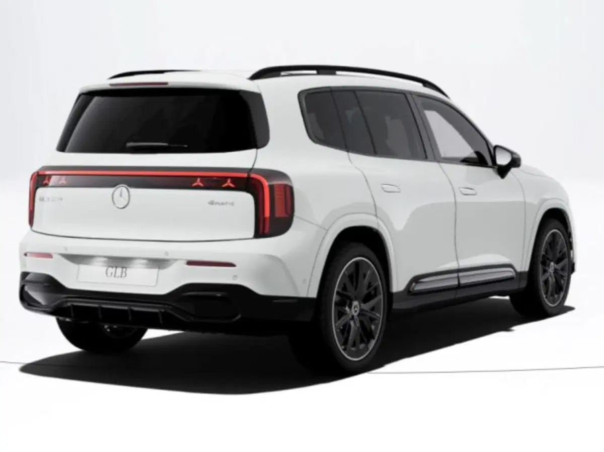 Mercedes-Benz GLB EQ nuova a Verona (2)