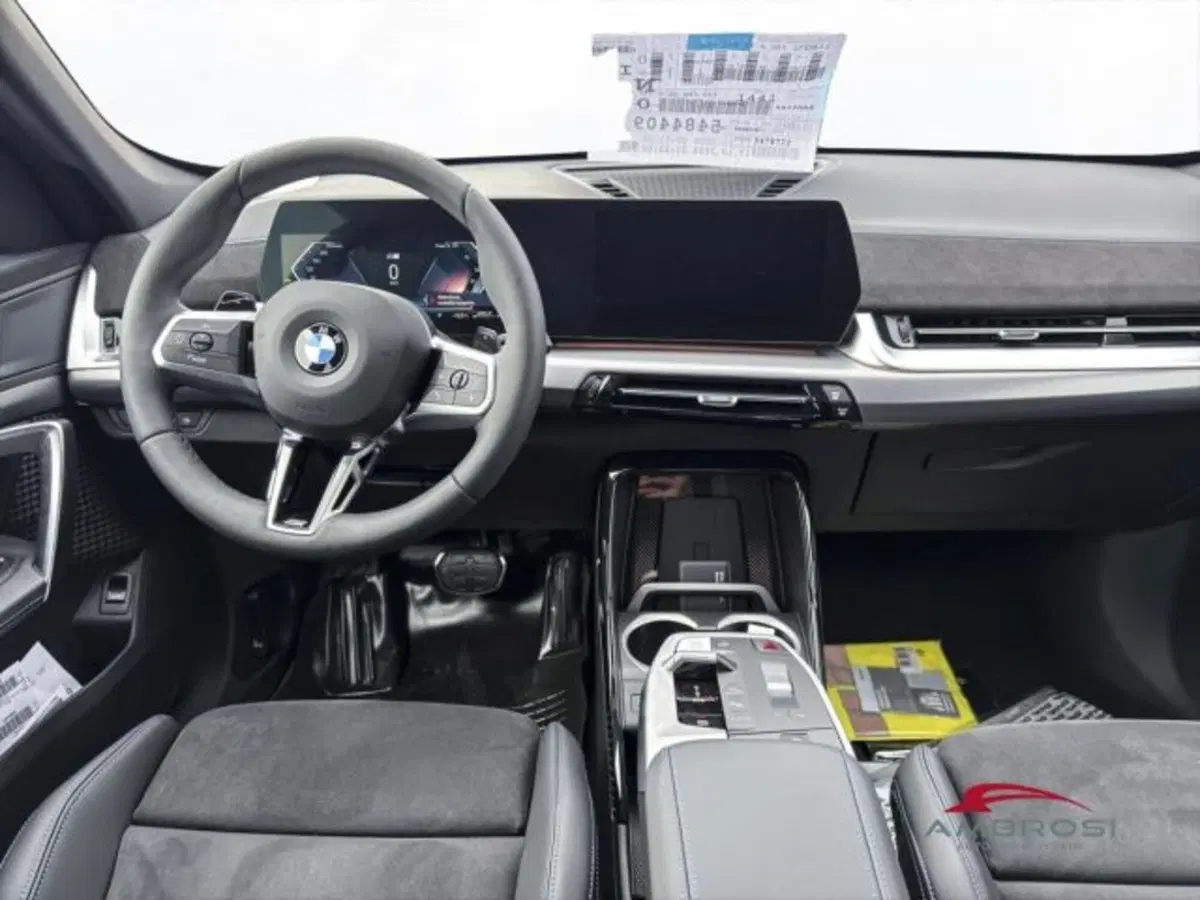 BMW X1 nuova a Perugia (11)